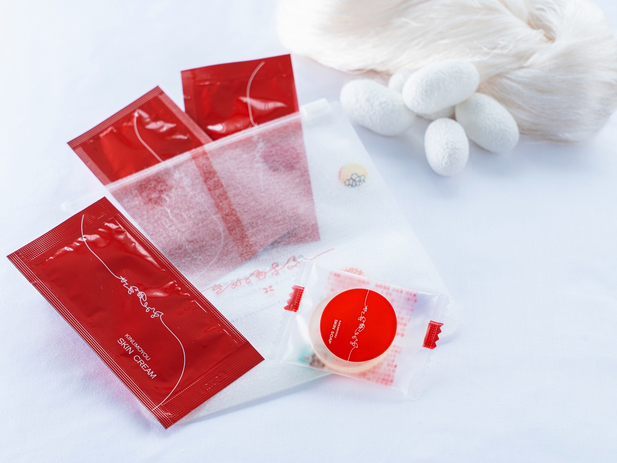 【Healing Stay with Local Skin Care】 Plan with Kinumoyofu Travel Set