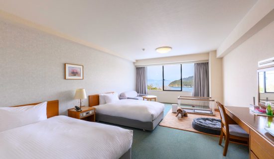 古典客房:2張單人床,1張沙發床,允許狗陪同,海景